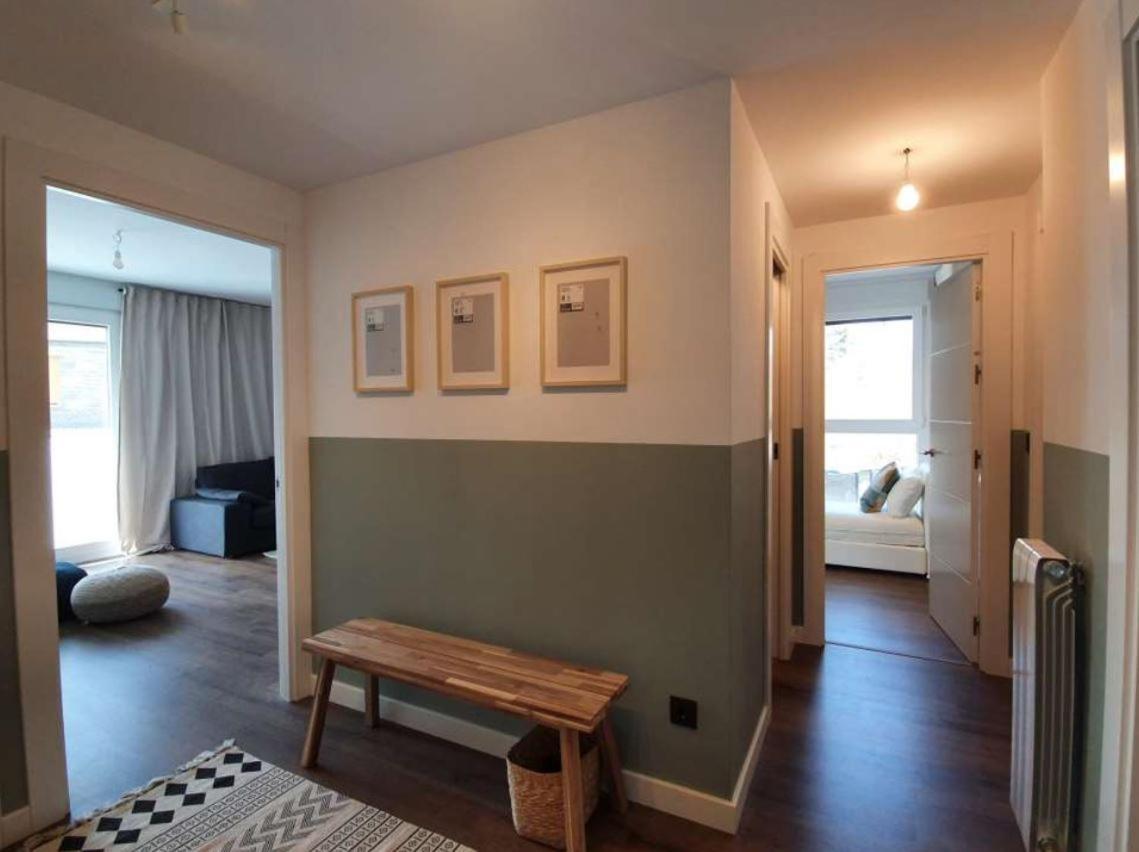 Apartamento Posets Leilighet Jaca Eksteriør bilde